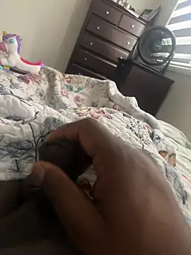 Snapshot of kirancanada1 chatting on February 2, 2026, 6:39 pm kirancanada1 online show from February 2, 2026, 6:39 pm