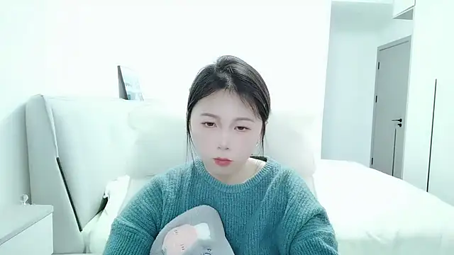 Sunset glow online show from December 2, 2025, 3:07 pm