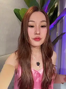 Snapshot of sphynx-_- chatting on May 28, 2026, 11:51 am sphynx- - online show from May 28, 2026, 11:51 am