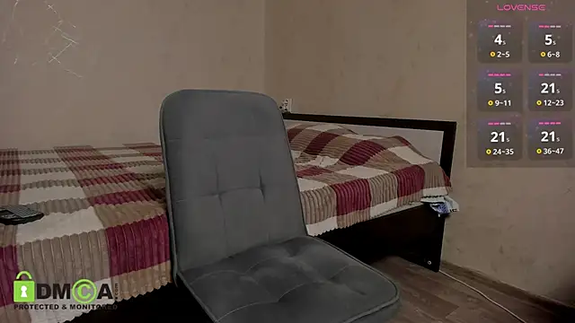 Model Mike online show from December 26, 2024, 7:16 pm