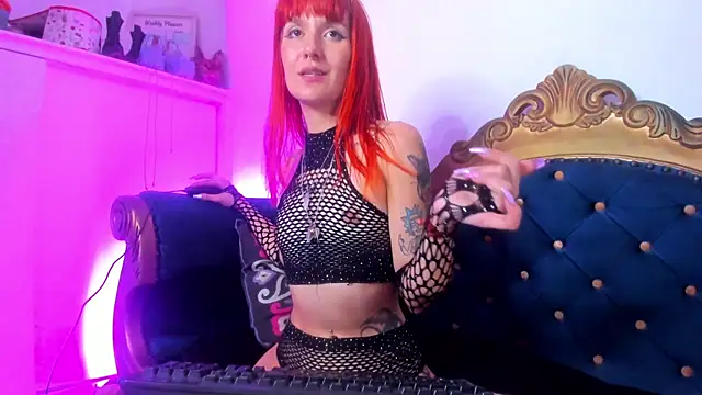 MaryJaneDove online show from July 26, 2026, 11:55 pm