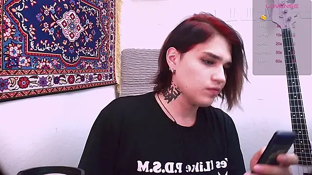 sademobeer online show from March 14, 2025, 11:43 pm