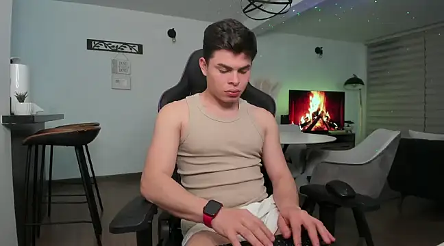 Snapshot of alejooo_twink chatting on February 28, 2025, 11:56 pm alejooo twink online show from February 28, 2025, 11:56 pm