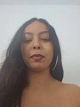 Snapshot of -xxx-Lally-xxx- chatting on October 25, 2025, 10:01 am -xxx-Lally-xxx- online show from October 25, 2025, 10:01 am