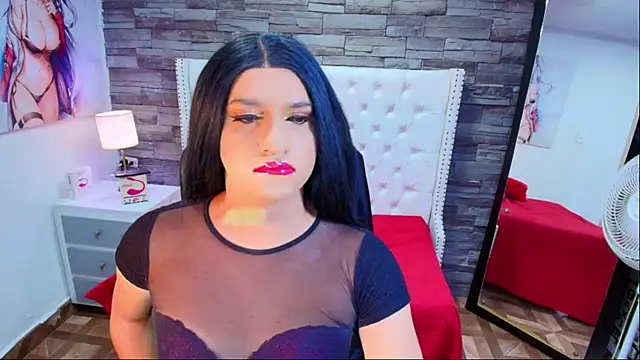 Snapshot of TRINY_TS chatting on September 30, 2025, 7:24 am TRINY TS online show from September 30, 2025, 7:24 am