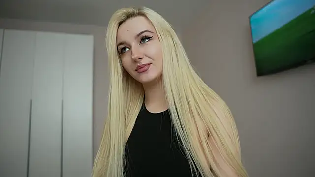 Snapshot of CatchMe1 chatting on February 20, 2026, 12:27 pm CatchMe1 online show from February 20, 2026, 12:27 pm