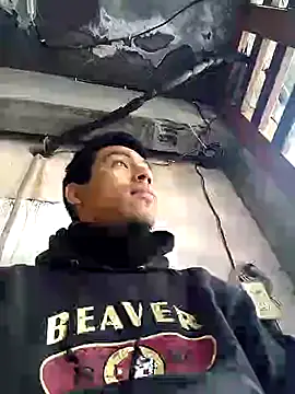 Snapshot of AlexAlejandro13 chatting on January 13, 2025, 8:26 pm AlexAlejandro13 online show from January 13, 2025, 8:26 pm