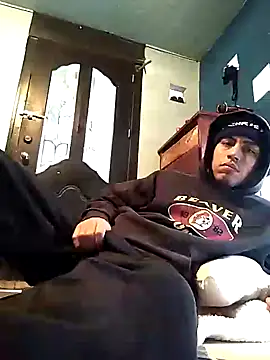 AlexAlejandro13 online show from January 12, 2026, 7:19 pm