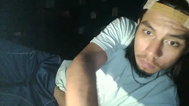 AlexAlejandro13 online show from April 27, 2026, 9:40 am