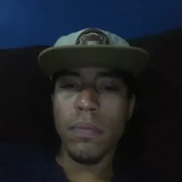 AlexAlejandro13 online show from May 29, 2026, 3:37 am
