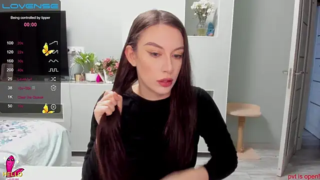 Snapshot of JuliaDiksonX chatting on January 18, 2025, 9:56 am JuliaDiksonX online show from January 18, 2025, 9:56 am