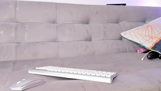 AgathaFoxx online show from December 15, 2024, 8:04 pm