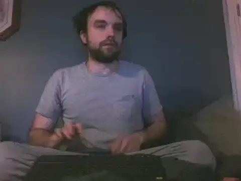 hpluvsplata online show from January 2, 2025, 12:24 pm