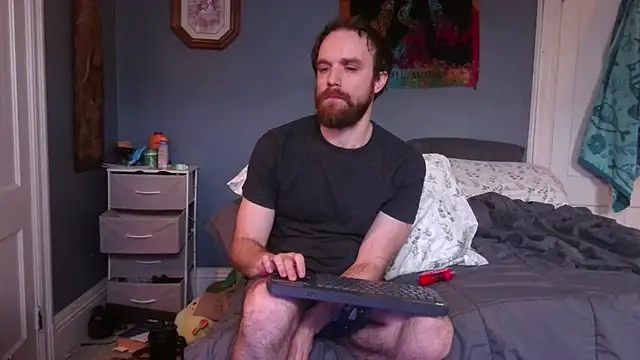 hpluvsplata online show from February 19, 2026, 2:13 pm