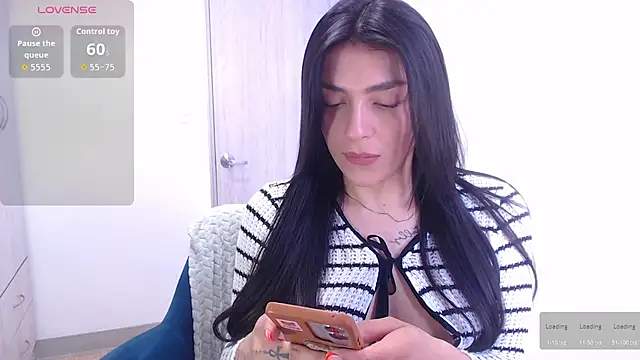 Snapshot of EricaVanderhill chatting on October 24, 2025, 7:21 pm EricaVanderhill online show from October 24, 2025, 7:21 pm