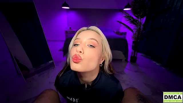  blowjob queen online show from September 30, 2025, 11:10 pm