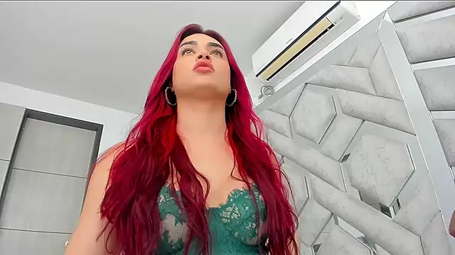 alexandra fire69x online show from June 15, 2026, 3:03 pm