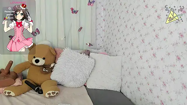 karinaEbony online show from March 8, 2026, 11:14 am