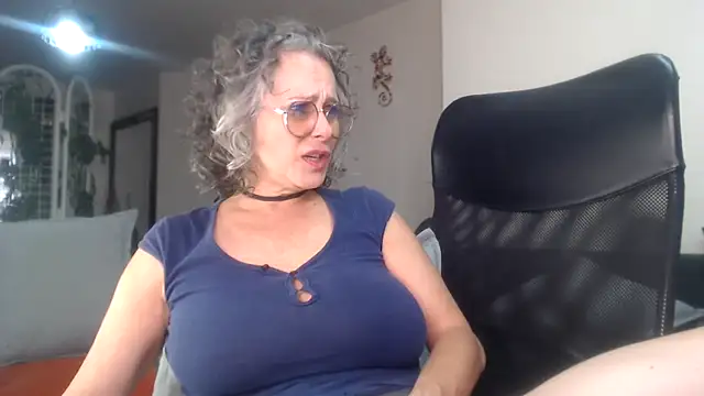 Pinkboobie online show from March 13, 2025, 5:18 pm
