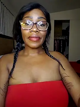 lollycoco online show from November 29, 2025, 7:11 am