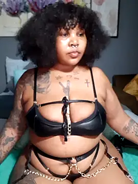 PearlSexxy69 online show from February 25, 2025, 4:24 am