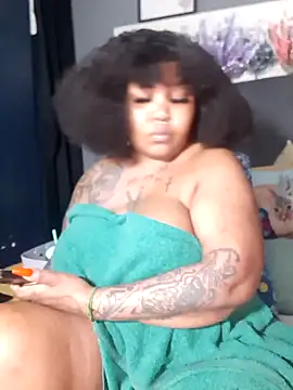 Snapshot of PearlSexxy69 chatting on September 28, 2025, 3:28 pm PearlSexxy69 online show from September 28, 2025, 3:28 pm