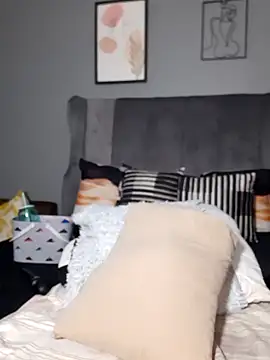 Snapshot of PearlSexxy69 chatting on October 6, 2025, 12:08 am PearlSexxy69 online show from October 6, 2025, 12:08 am