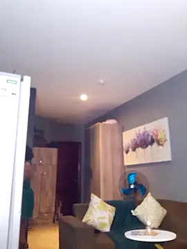 Snapshot of PearlSexxy69 chatting on October 9, 2025, 2:42 am PearlSexxy69 online show from October 9, 2025, 2:42 am