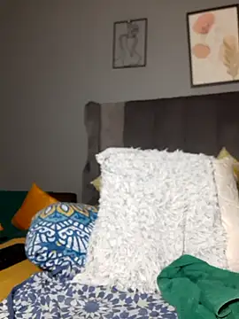 Snapshot of PearlSexxy69 chatting on October 19, 2025, 12:00 am PearlSexxy69 online show from October 19, 2025, 12:00 am