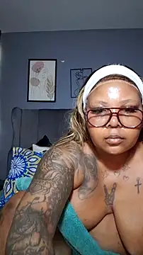 Snapshot of PearlSexxy69 chatting on June 3, 2026, 2:33 pm PearlSexxy69 online show from June 3, 2026, 2:33 pm