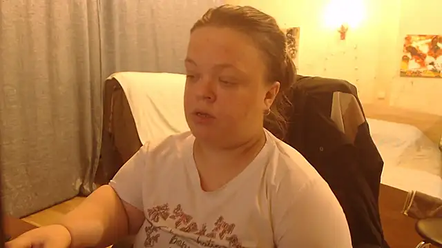 Janiffer MiMi online show from December 6, 2024, 1:40 am