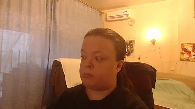 Janiffer MiMi online show from December 16, 2024, 5:59 am