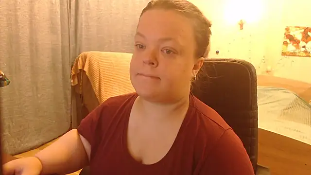 Janiffer MiMi online show from January 5, 2025, 4:59 pm