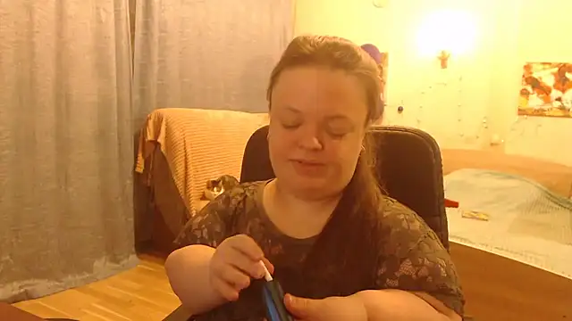 Janiffer MiMi online show from January 7, 2025, 4:18 am