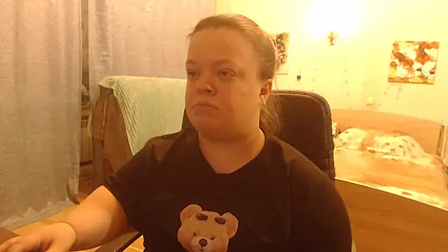 Janiffer MiMi online show from February 18, 2025, 7:52 pm