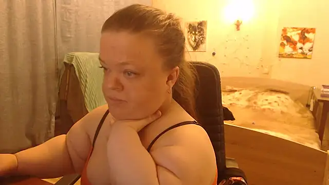 Janiffer MiMi online show from March 6, 2025, 8:37 pm