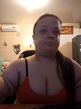 Janiffer MiMi online show from March 18, 2025, 7:31 pm