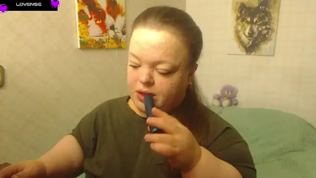 Janiffer MiMi online show from October 5, 2025, 3:54 pm