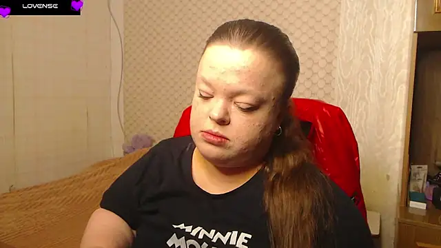 Snapshot of Janiffer_MiMi chatting on November 15, 2025, 3:08 pm Janiffer MiMi online show from November 15, 2025, 3:08 pm