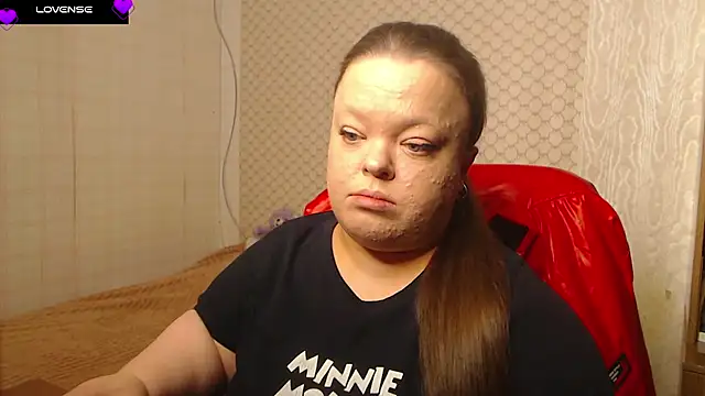 Snapshot of Janiffer_MiMi chatting on November 27, 2025, 6:43 pm Janiffer MiMi online show from November 27, 2025, 6:43 pm