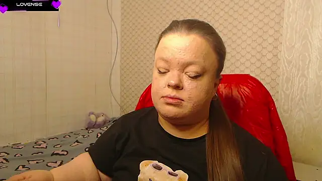 Snapshot of Janiffer_MiMi chatting on December 22, 2025, 6:49 pm Janiffer MiMi online show from December 22, 2025, 6:49 pm