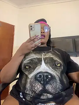 BADFATASS85 online show from December 20, 2024, 1:33 pm