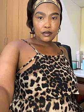 BADFATASS85 online show from May 12, 2026, 1:41 pm