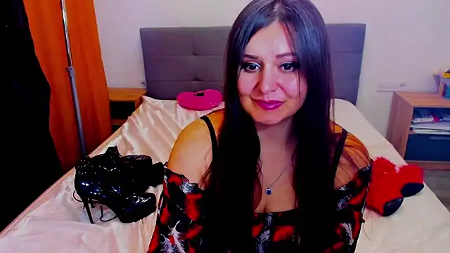 pinupmod online show from December 29, 2024, 2:21 pm