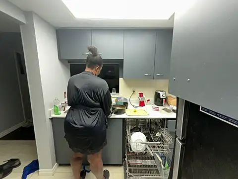 Snapshot of Cherishcherrysha chatting on February 24, 2026, 11:19 am Cherishcherrysha online show from February 24, 2026, 11:19 am