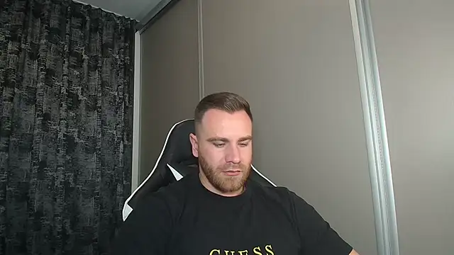 Thori92 online show from October 23, 2025, 6:50 pm