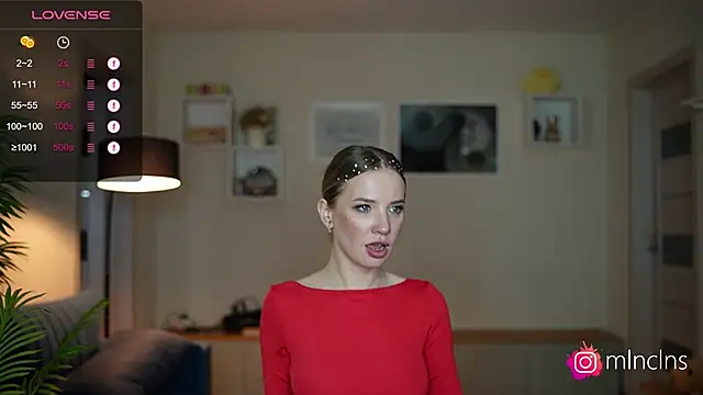 Snapshot of melanielwithu chatting on October 11, 2025, 12:58 pm melanielwithu online show from October 11, 2025, 12:58 pm