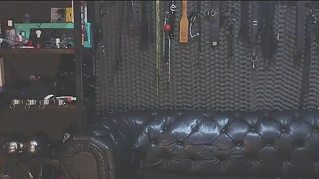 sexhotporn online show from February 28, 2025, 6:54 am