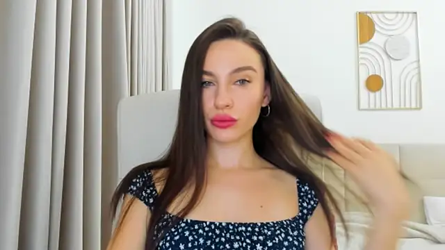 Snapshot of Sunshine_Eva chatting on October 10, 2025, 6:18 pm Sunshine Eva online show from October 10, 2025, 6:18 pm