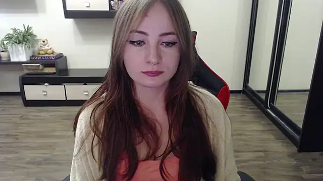 Laralianna online show from September 23, 2025, 1:25 pm